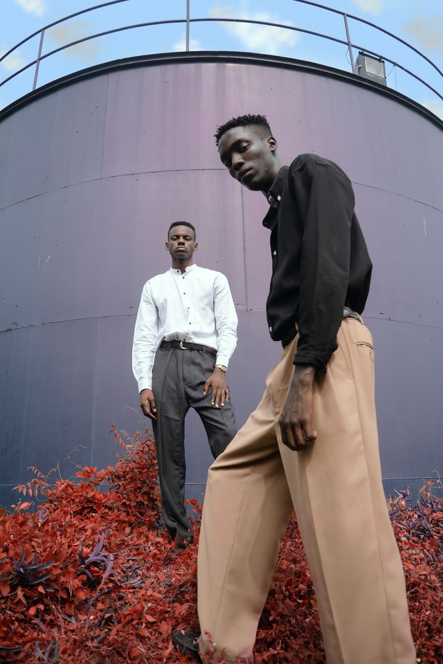 brown cropped pants